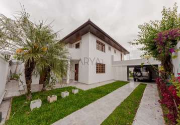 Casa com 3 quartos à venda na rua chanceler lauro müller, 788, parolin, curitiba, 190 m2 por r$ 695.000