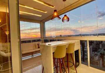 Apartamento com 2 suítes e um lindo pôr-do-sol