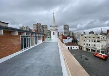 Sala com varandão no largo da ordem em frente ao chafariz