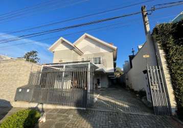 Casa sobrado de condominio em santa felicidade- curitiba, pr