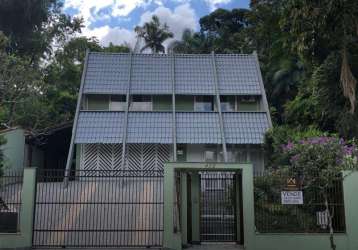 Casa com 2 quartos à venda na rua tubarão, 422, américa, joinville, 312 m2 por r$ 1.200.000