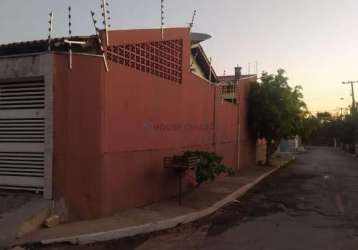 Casa com 2 quartos à venda na rua bico-de-lacre, s/n, recanto dos pássaros, cuiabá, 200 m2 por r$ 300.000