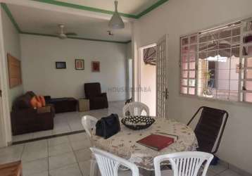 Casa com 4 quartos à venda na rua quarenta, 1, boa esperança, cuiabá, 164 m2 por r$ 1.200.000