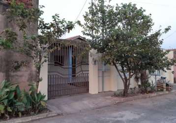 Casa com 2 quartos à venda na rua dez, sn, loteamento belita costa marques, cuiabá, 200 m2 por r$ 250.000