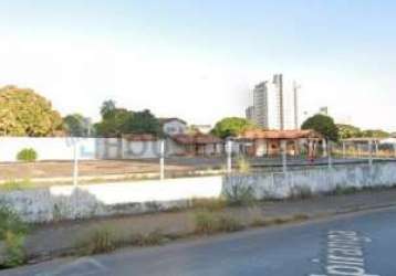 Terreno no centro norte da cidade de cuiabá mt, medindo 3.800 m² esquina