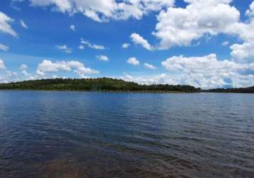 Vendo chácara 5000m² à beira do lago do manso