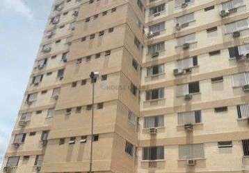 Apartamento no condominio moradas de villa real