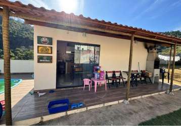 Casa com piscina  no bairro terras altas, juiz de fora/mg