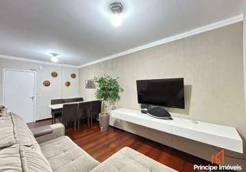 Apartamento com 03 dormitórios no saguaçu