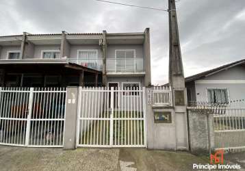 Casa com 2 quartos no vila nova em joinville