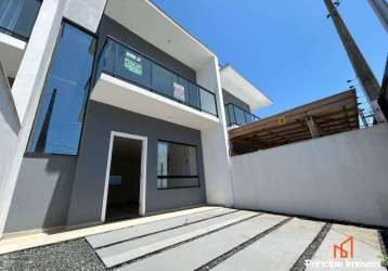 Casa com 2 quartos no bucarein em joinville