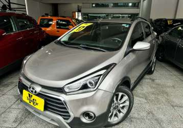 HYUNDAI HB20X