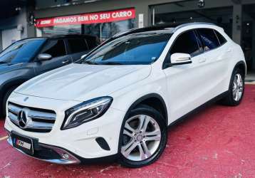 MERCEDES-BENZ GLA 250