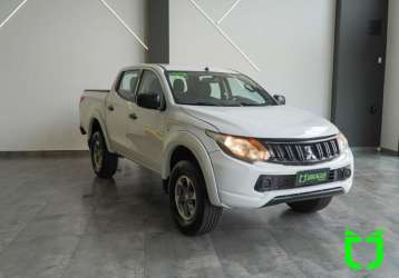 MITSUBISHI L200 TRITON