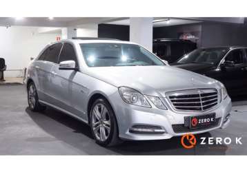 MERCEDES-BENZ E 250