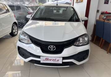 TOYOTA ETIOS