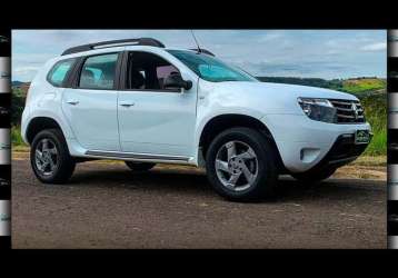 RENAULT DUSTER