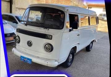 VOLKSWAGEN KOMBI