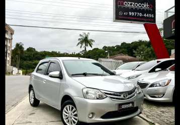 TOYOTA ETIOS