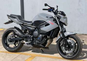 YAMAHA XJ6