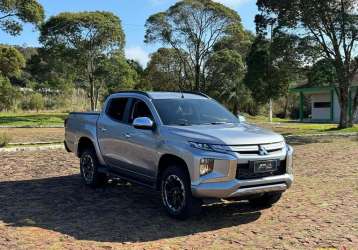 MITSUBISHI L200 TRITON