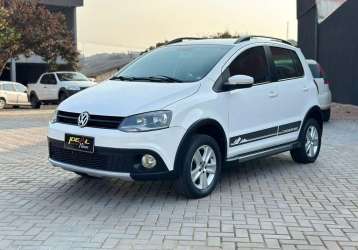 VOLKSWAGEN CROSSFOX