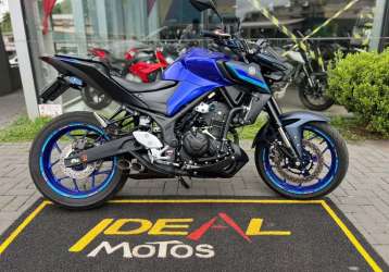 YAMAHA MT-03