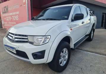 MITSUBISHI L200 TRITON