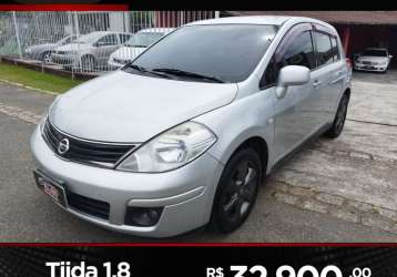 NISSAN TIIDA