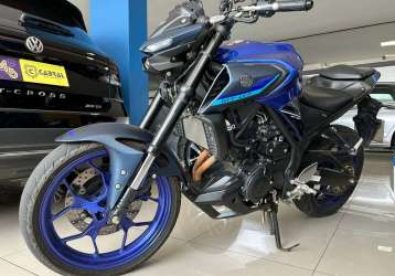 YAMAHA MT-03