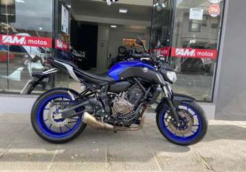 YAMAHA MT-07