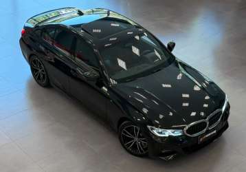 BMW 330i