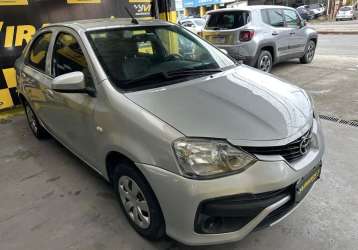 TOYOTA ETIOS