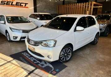 TOYOTA ETIOS