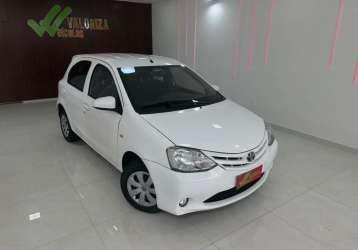 TOYOTA ETIOS