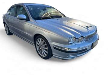 JAGUAR X-TYPE