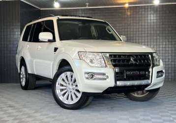 MITSUBISHI PAJERO FULL