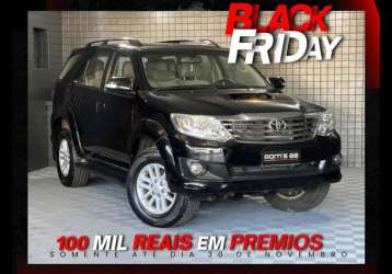 TOYOTA HILUX SW4