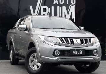 MITSUBISHI L200 TRITON