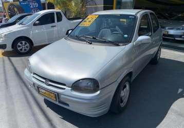 Comprar Sedan Chevrolet Corsa Sedan 1.6 Gls 4P Prata 1998 em