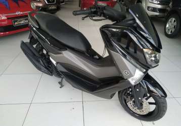 YAMAHA NMAX