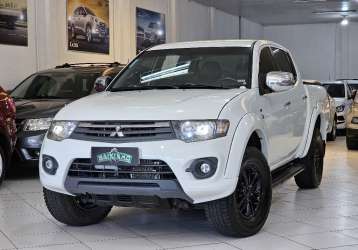 MITSUBISHI L200 TRITON