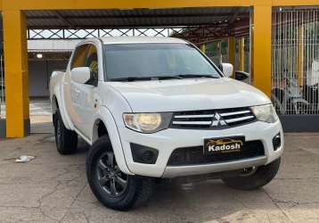 MITSUBISHI L200 TRITON