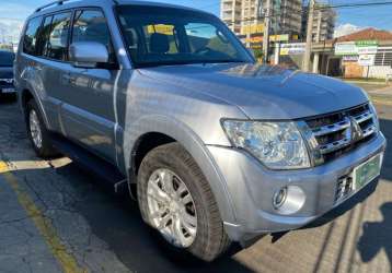 MITSUBISHI PAJERO FULL