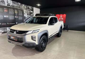 MITSUBISHI L200 TRITON