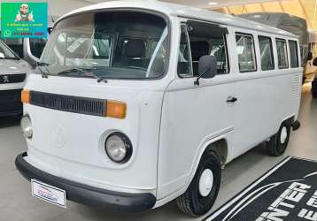 VOLKSWAGEN KOMBI