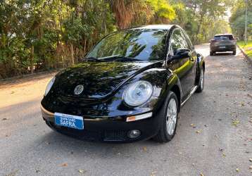 VOLKSWAGEN NEW BEETLE