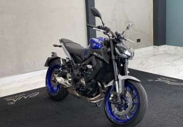 YAMAHA MT-09