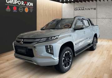 MITSUBISHI L200 TRITON