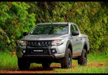 MITSUBISHI L200 OUTDOOR